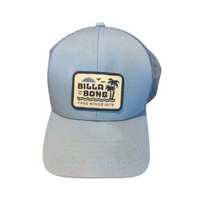 Billabong hat
Size- one size fits all
Color- blue
Condition- pre owned​